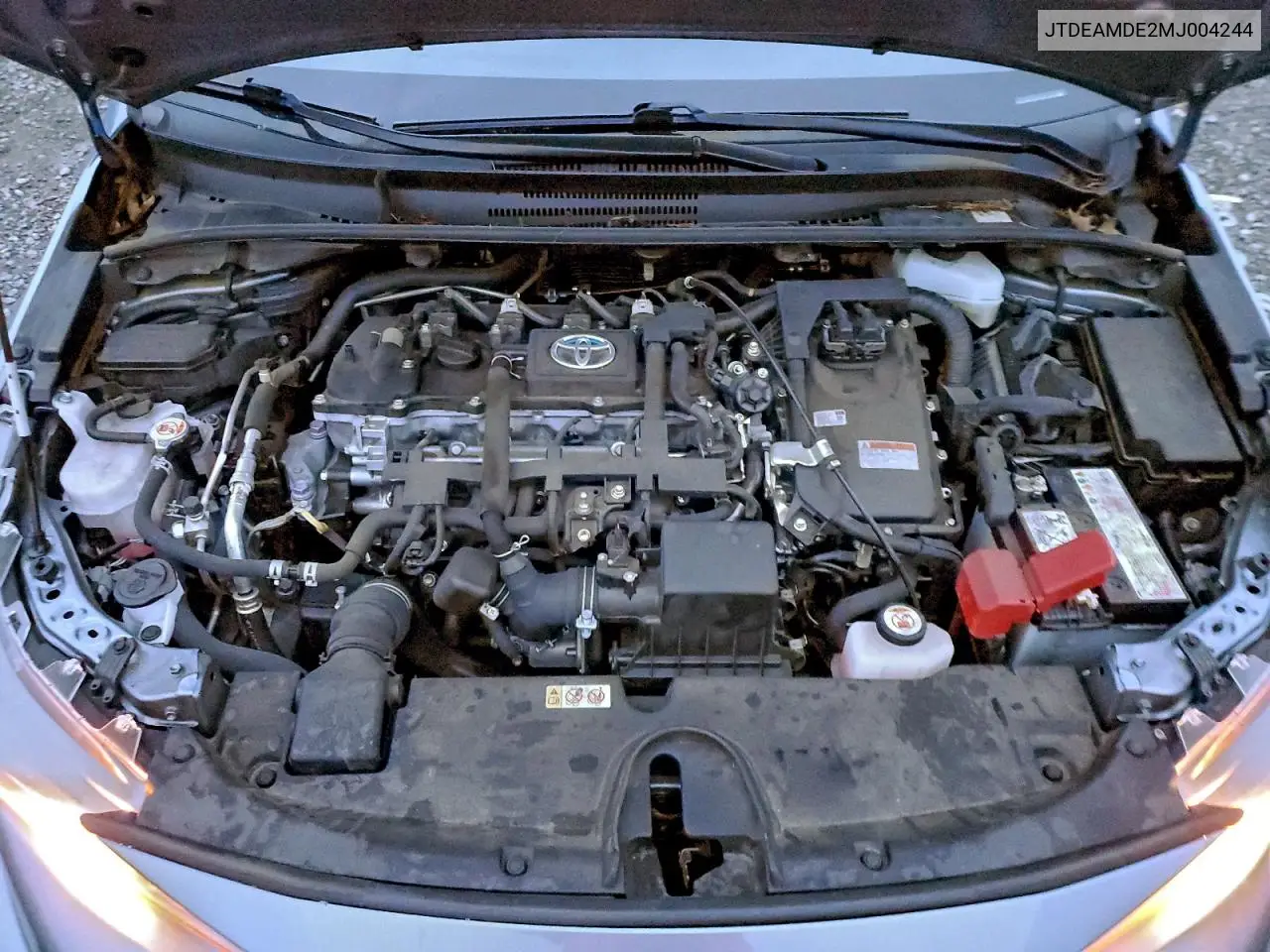 JTDEAMDE2MJ004244 2021 Toyota Corolla Le