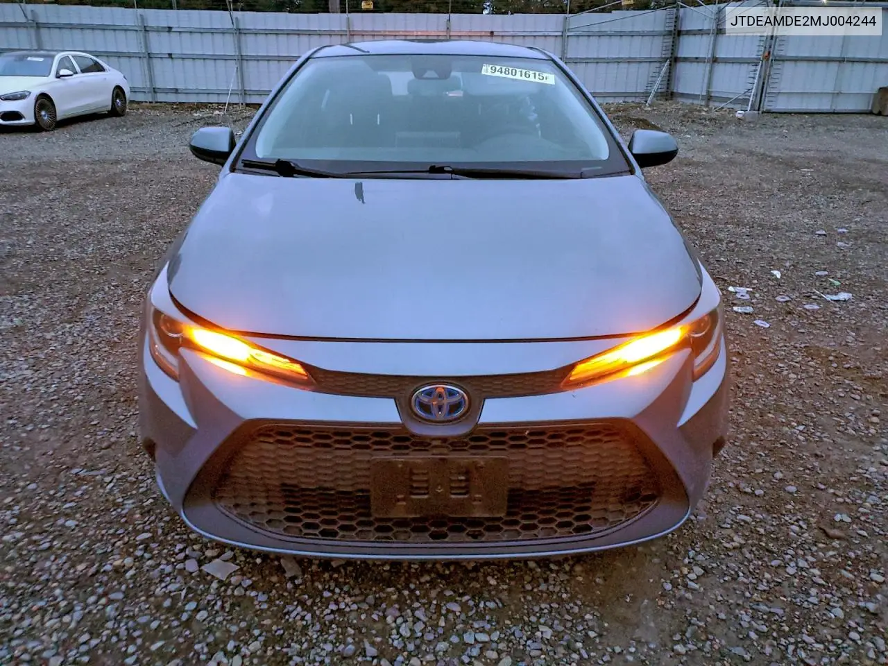 JTDEAMDE2MJ004244 2021 Toyota Corolla Le