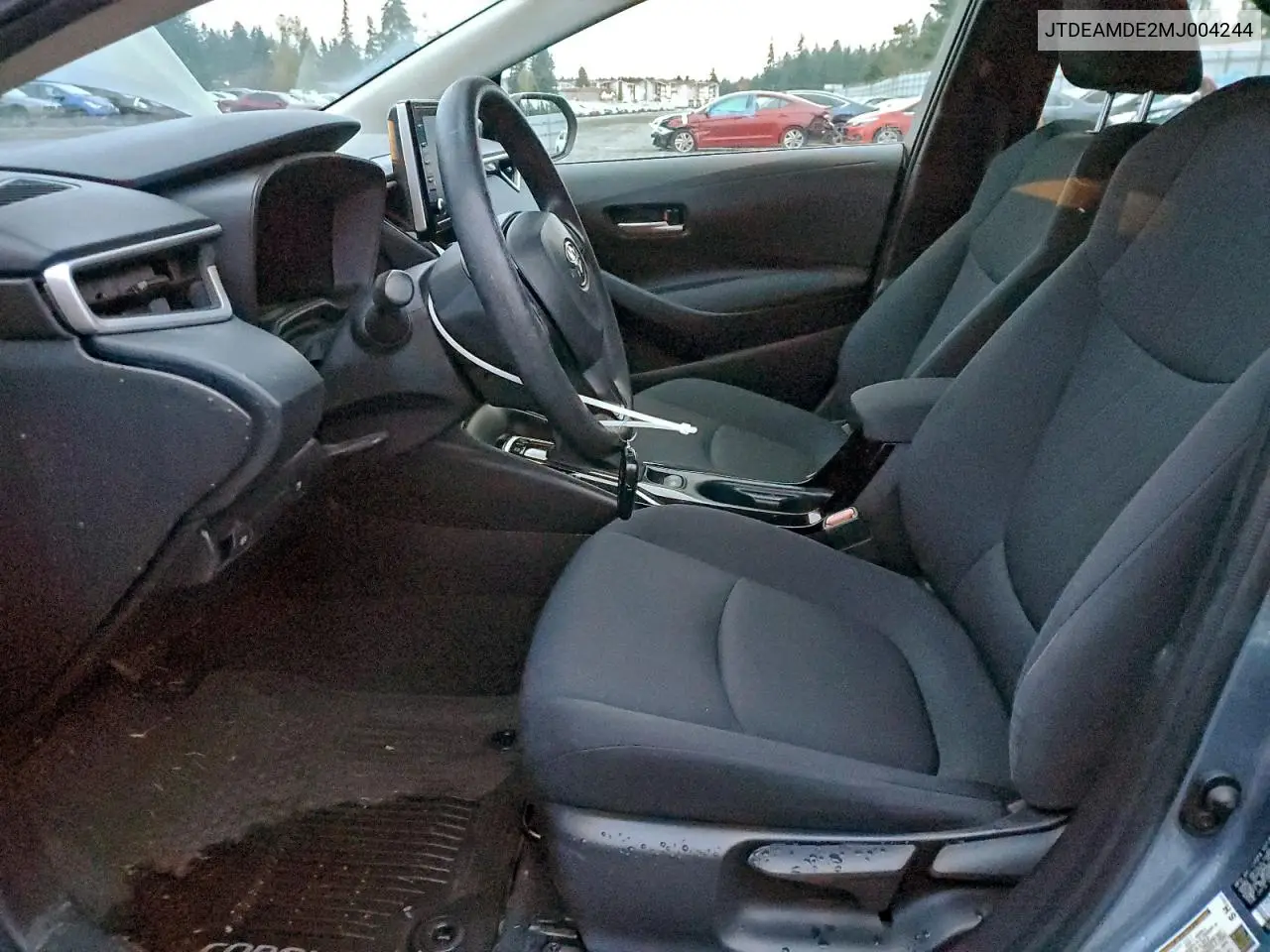 JTDEAMDE2MJ004244 2021 Toyota Corolla Le