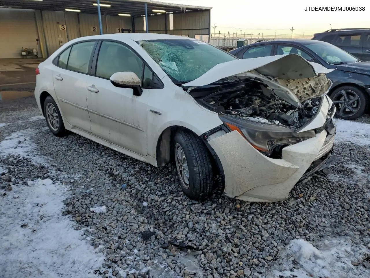 JTDEAMDE9MJ006038 2021 Toyota Corolla Le
