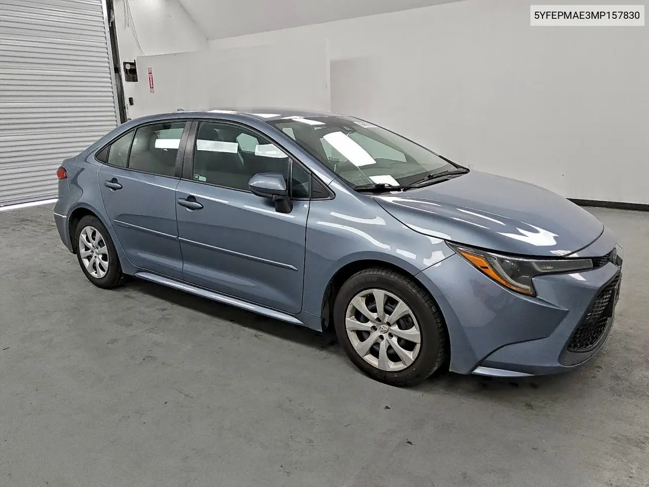 5YFEPMAE3MP157830 2021 Toyota Corolla Le