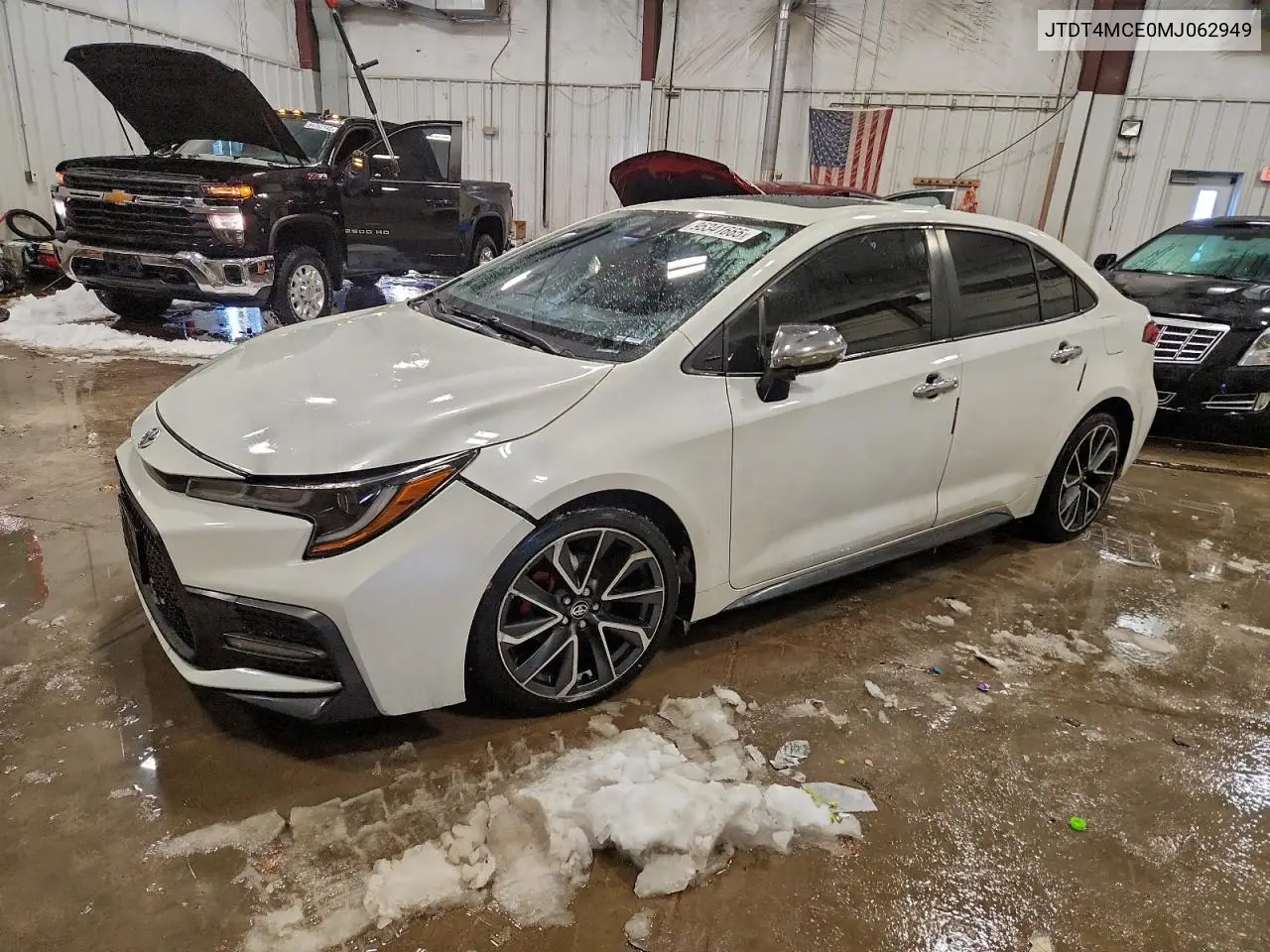 JTDT4MCE0MJ062949 2021 Toyota Corolla Xse