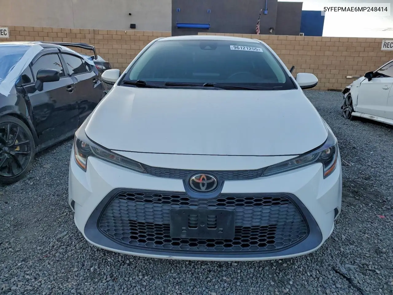 5YFEPMAE6MP248414 2021 Toyota Corolla Le