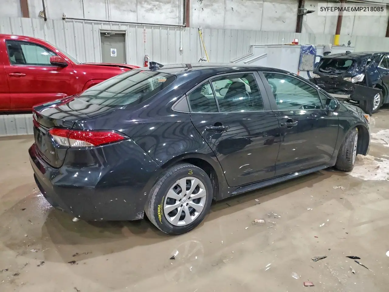 5YFEPMAE6MP218085 2021 Toyota Corolla Le