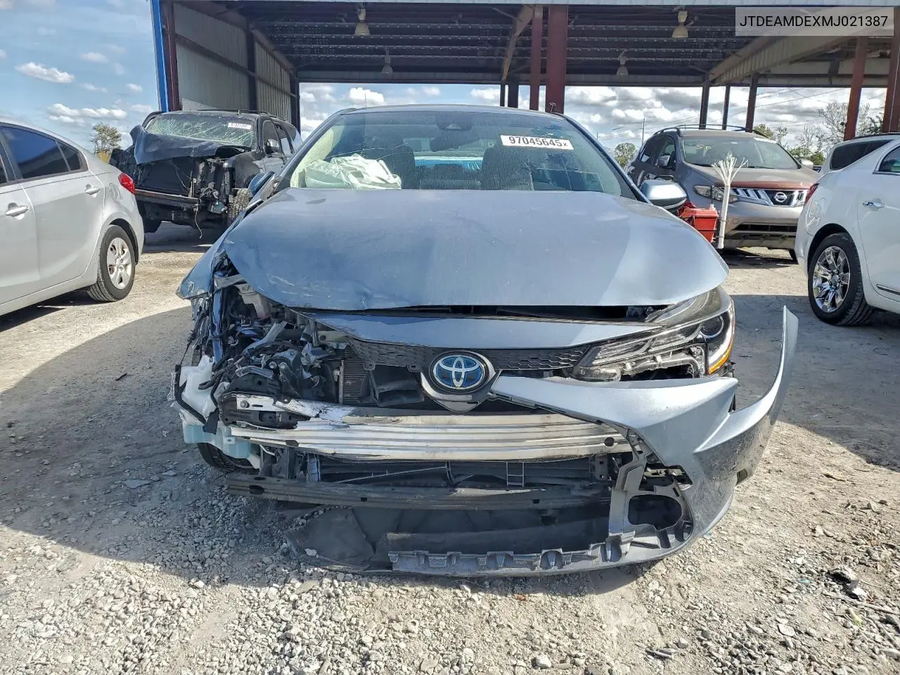JTDEAMDEXMJ021387 2021 Toyota Corolla Le