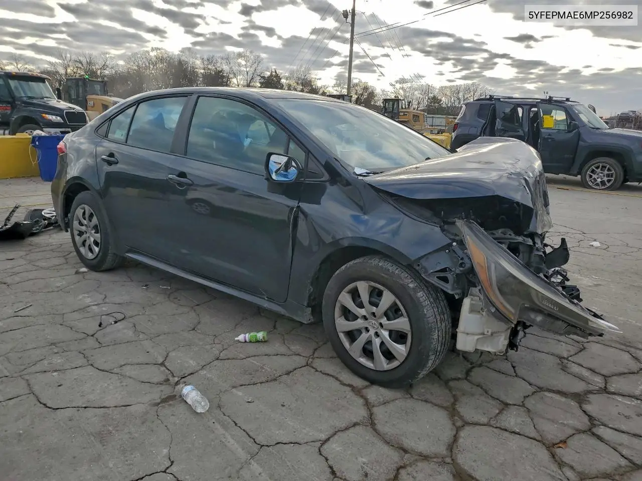 5YFEPMAE6MP256982 2021 Toyota Corolla Le