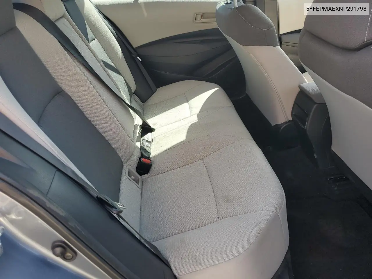 5YFEPMAEXNP291798 2022 Toyota Corolla Le