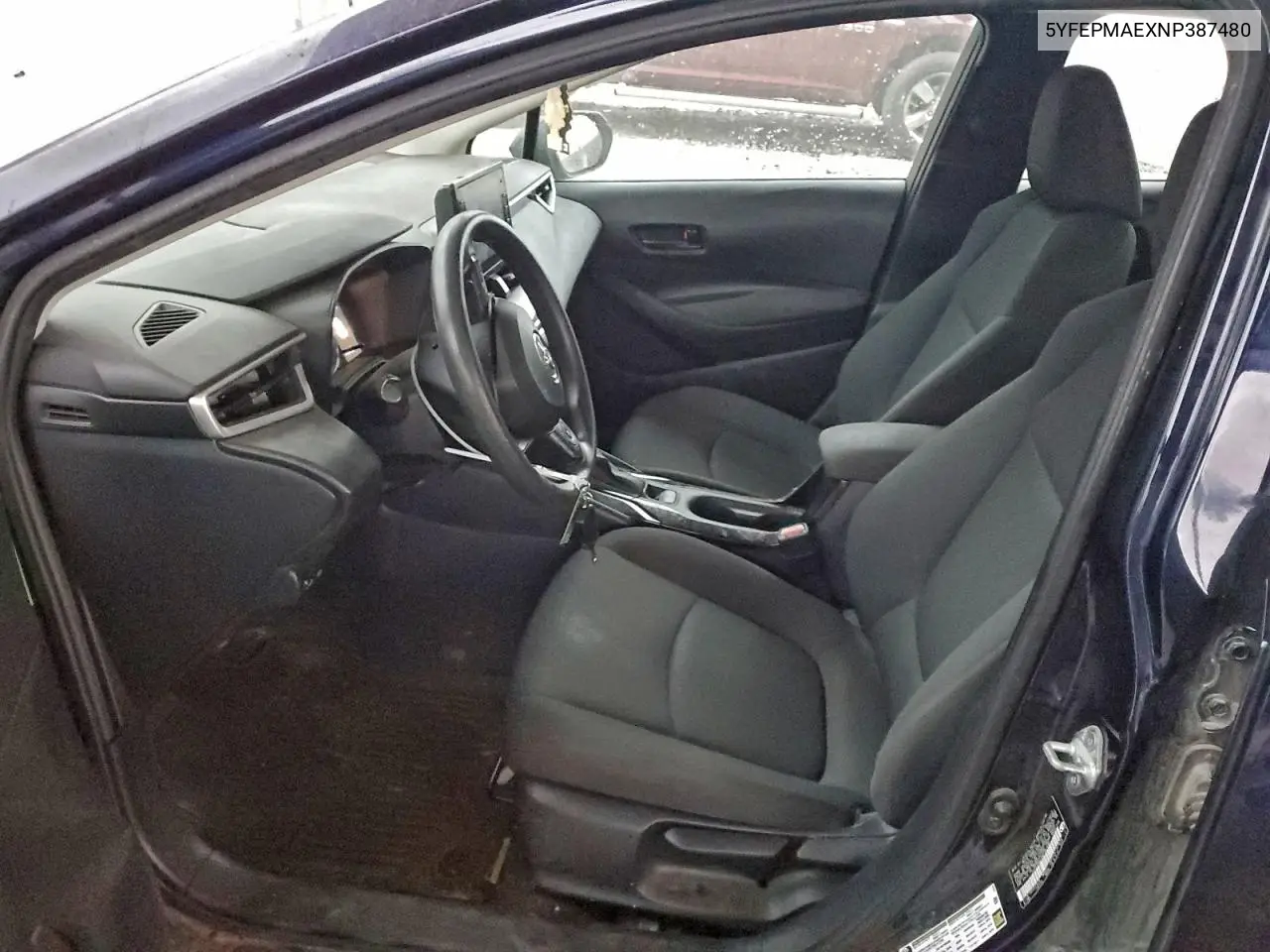 5YFEPMAEXNP387480 2022 Toyota Corolla Le