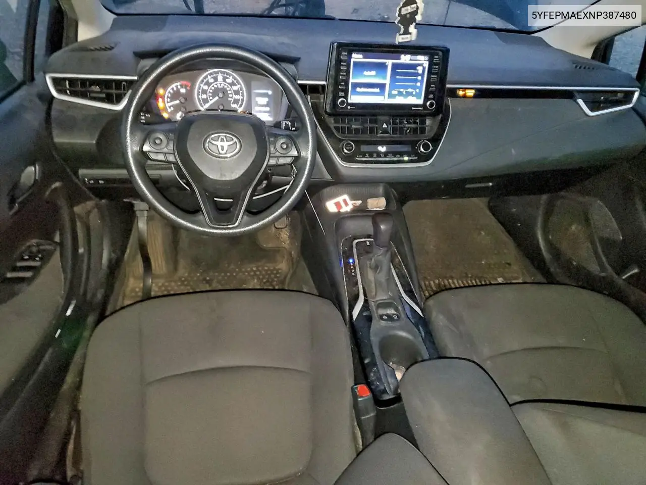 5YFEPMAEXNP387480 2022 Toyota Corolla Le