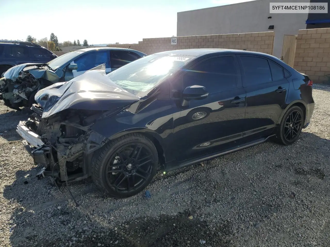 5YFT4MCE1NP108186 2022 Toyota Corolla Xse