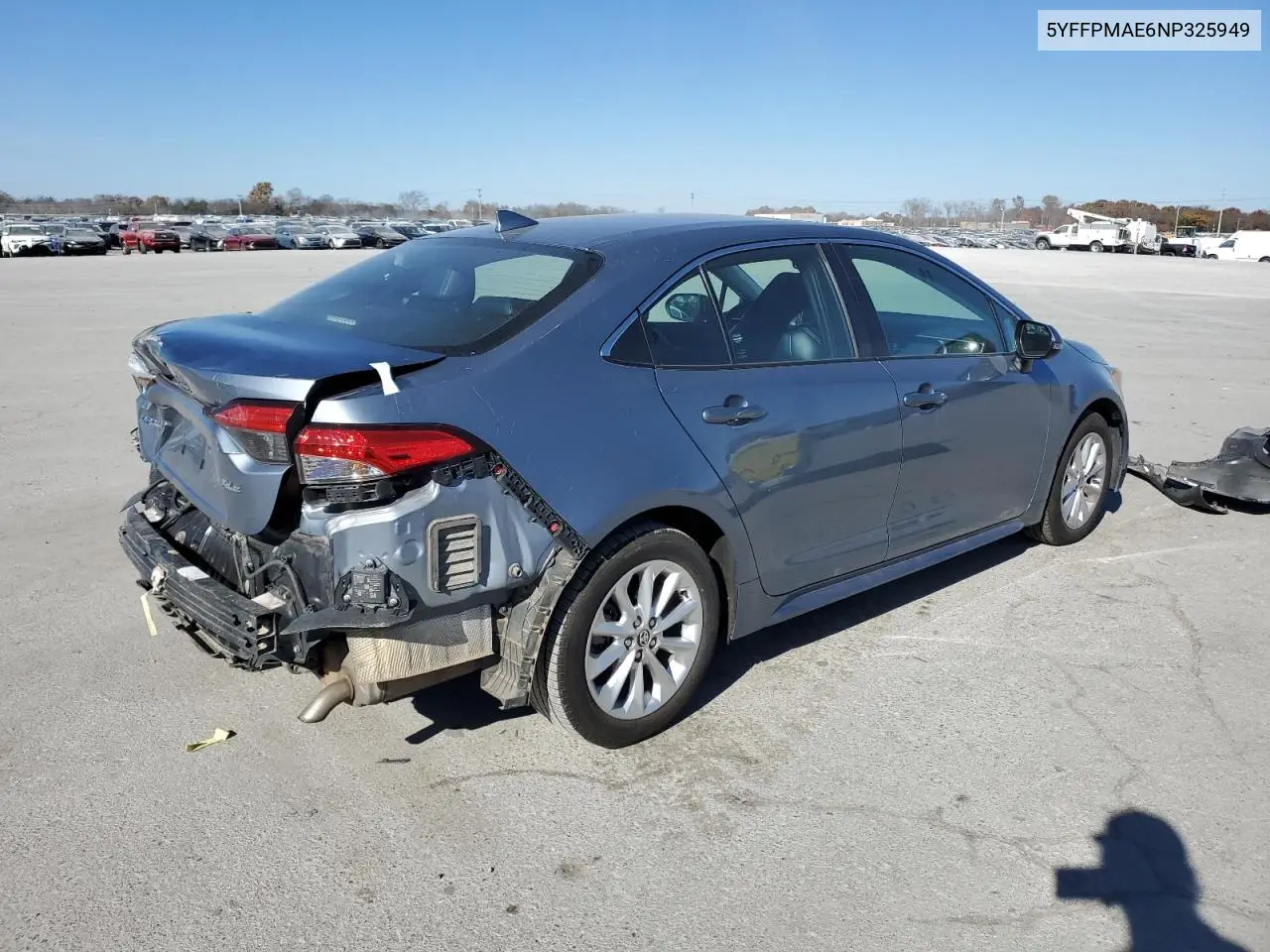5YFFPMAE6NP325949 2022 Toyota Corolla Xle