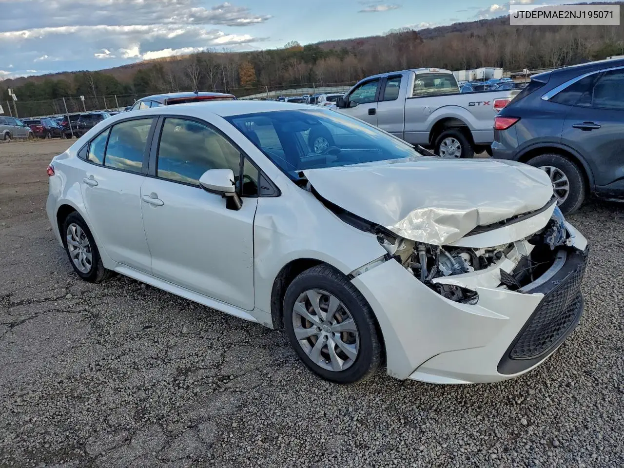 JTDEPMAE2NJ195071 2022 Toyota Corolla Le