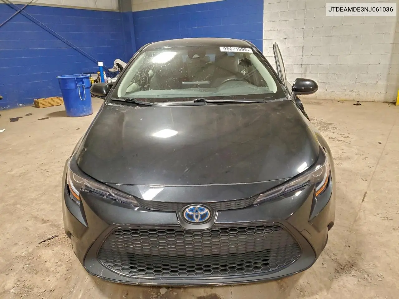 JTDEAMDE3NJ061036 2022 Toyota Corolla Le