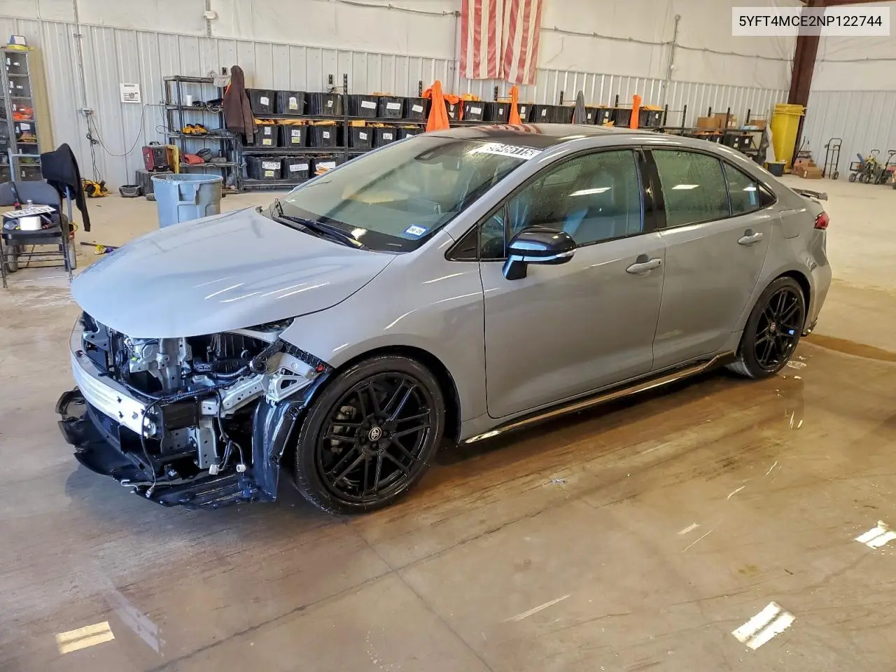 5YFT4MCE2NP122744 2022 Toyota Corolla Xse