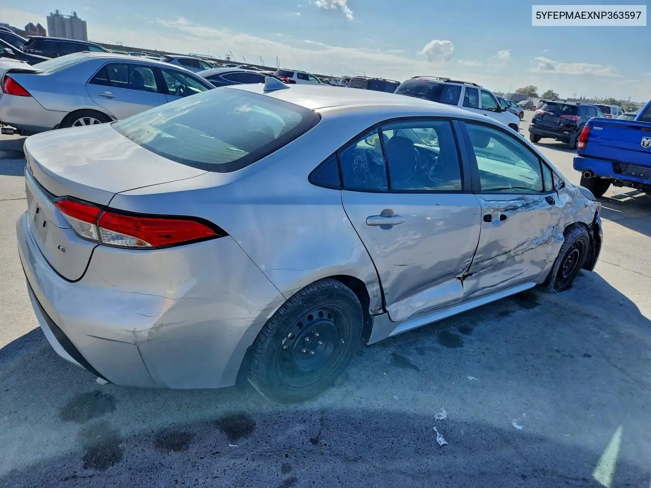 5YFEPMAEXNP363597 2022 Toyota Corolla Le