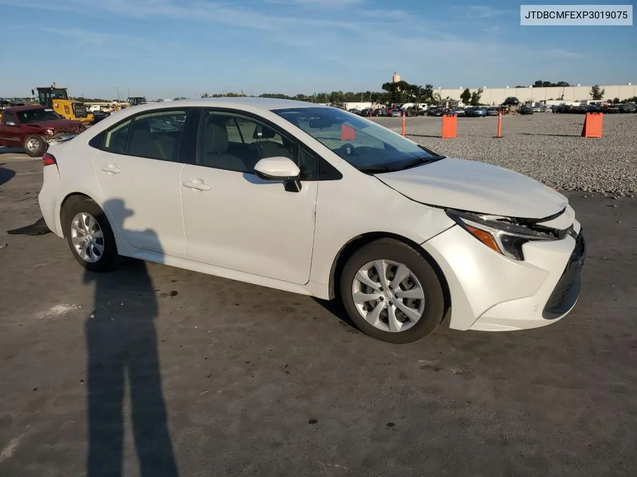 JTDBCMFEXP3019075 2023 Toyota Corolla Le