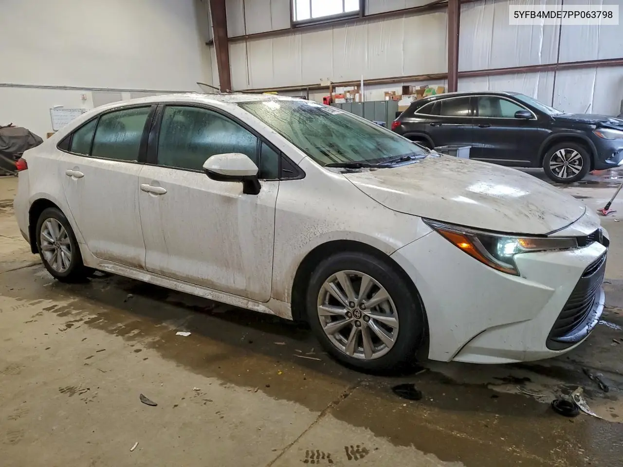 5YFB4MDE7PP063798 2023 Toyota Corolla Le