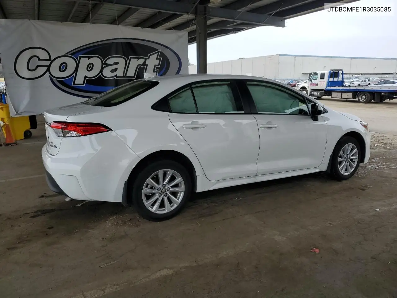 JTDBCMFE1R3035085 2024 Toyota Corolla Le