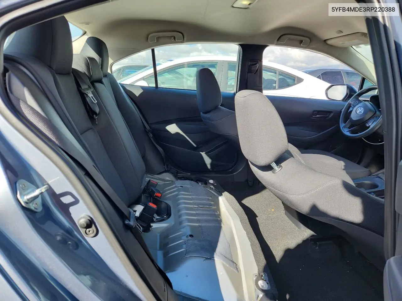 5YFB4MDE3RP220388 2024 Toyota Corolla Le