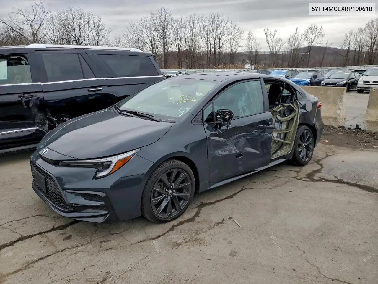5YFT4MCEXRP190618 2024 Toyota Corolla Xse