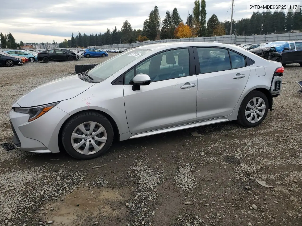 5YFB4MDE9SP251117 2025 Toyota Corolla Le