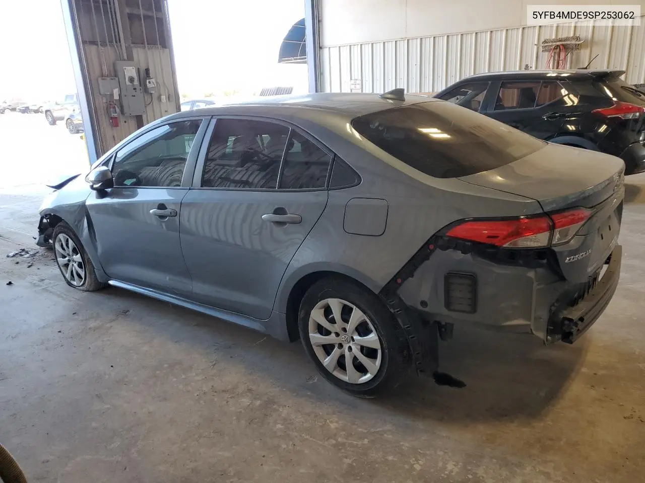 5YFB4MDE9SP253062 2025 Toyota Corolla Le