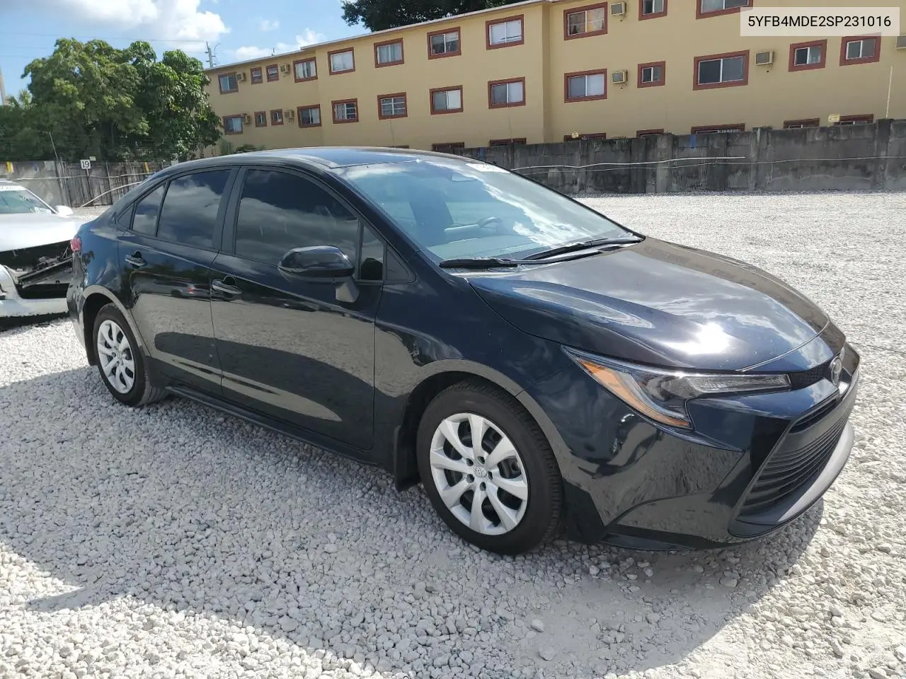 5YFB4MDE2SP231016 2025 Toyota Corolla Le
