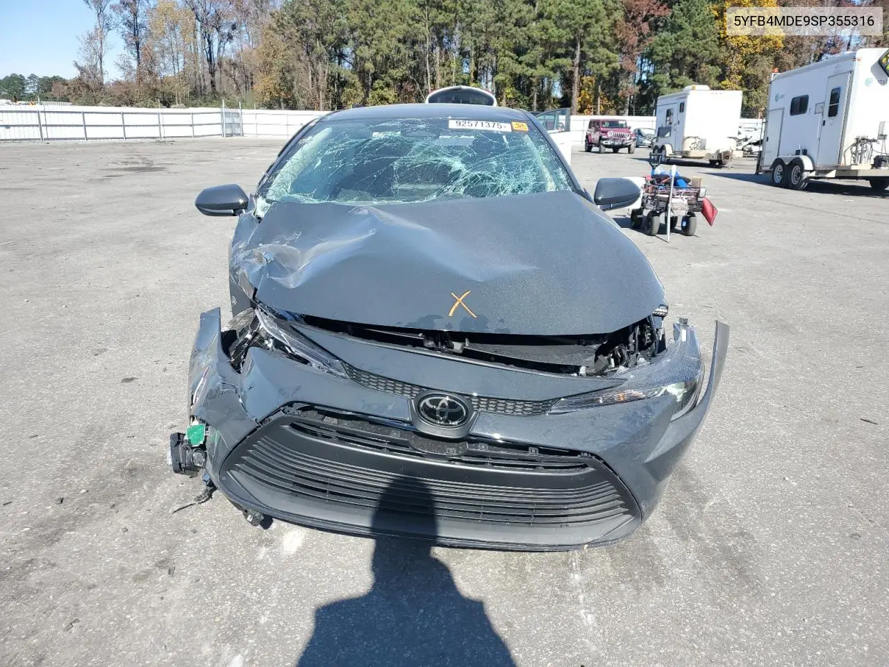 5YFB4MDE9SP355316 2025 Toyota Corolla Le