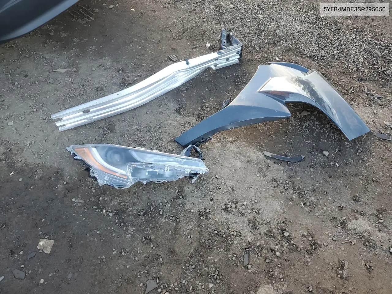 5YFB4MDE3SP295050 2025 Toyota Corolla Le