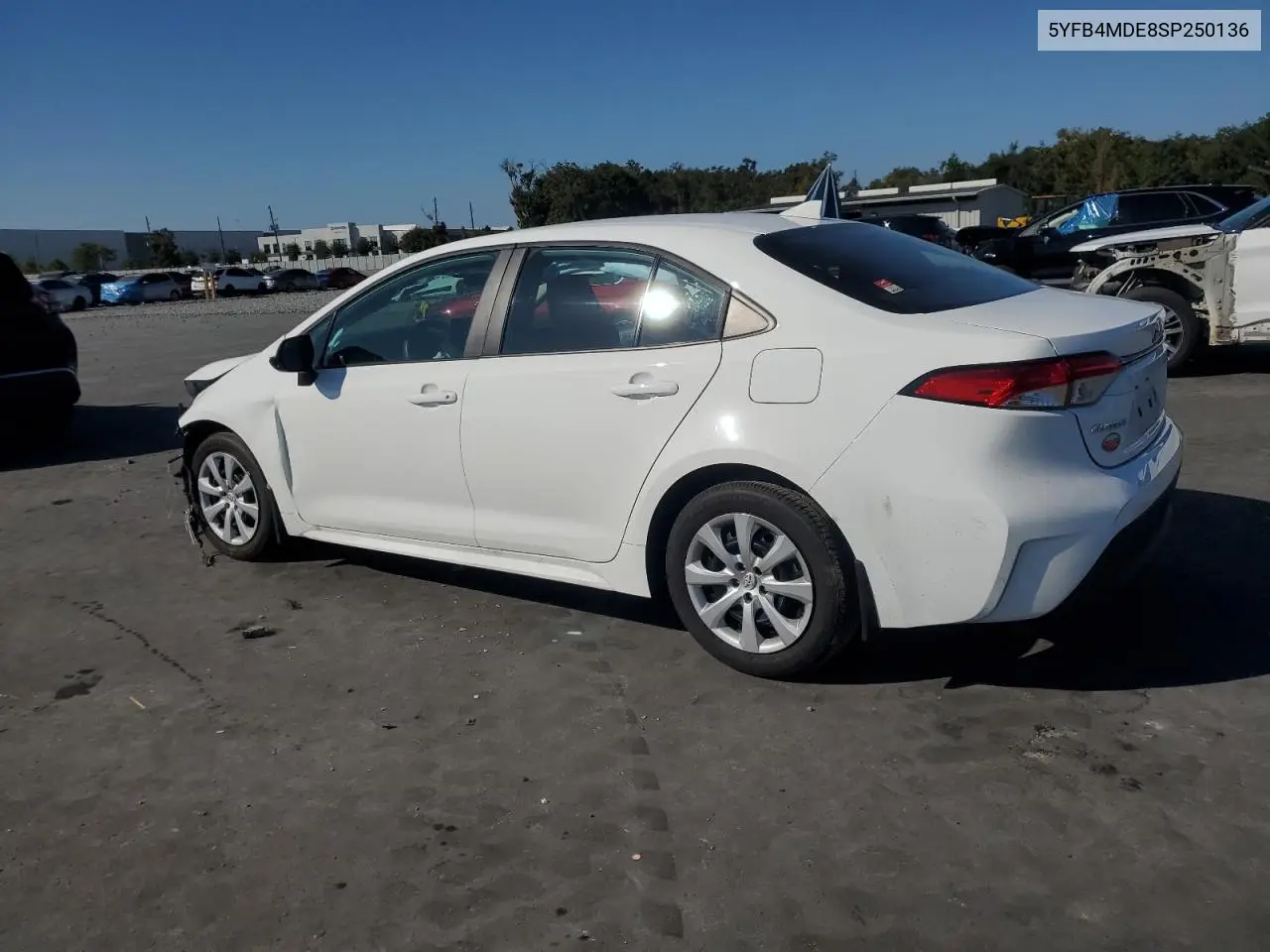5YFB4MDE8SP250136 2025 Toyota Corolla Le