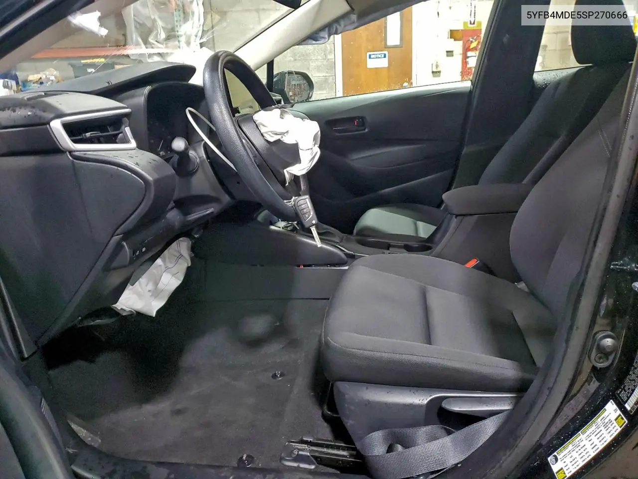 5YFB4MDE5SP270666 2025 Toyota Corolla Le