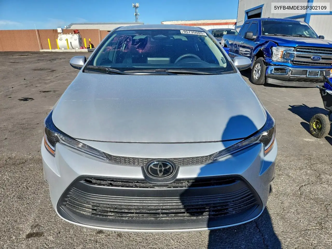 5YFB4MDE3SP302109 2025 Toyota Corolla Le