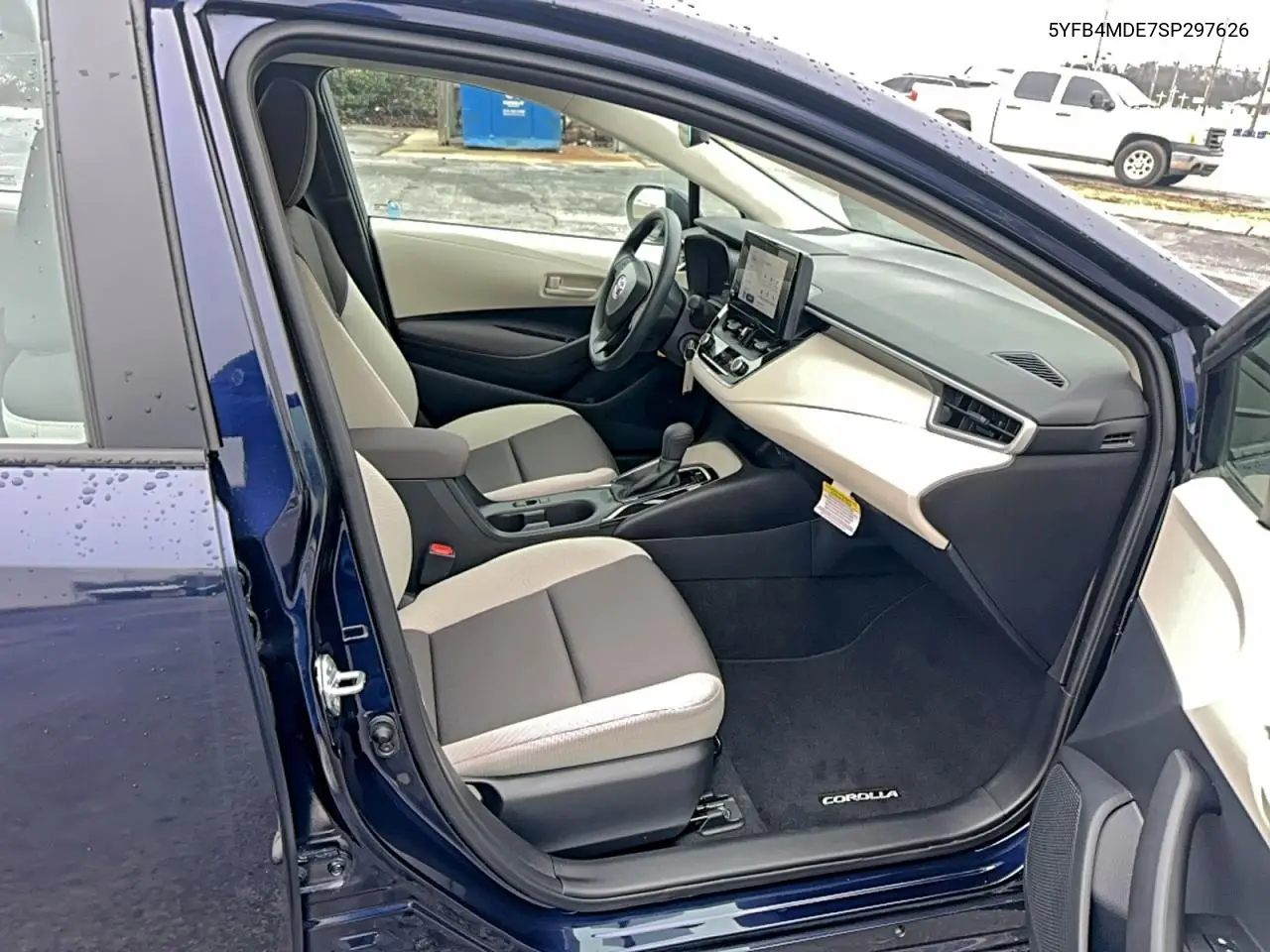 5YFB4MDE7SP297626 2025 Toyota Corolla Le