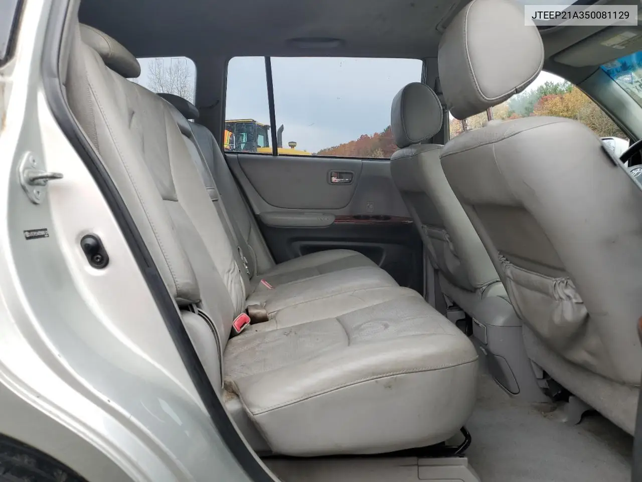 JTEEP21A350081129 2005 Toyota Highlander Limited