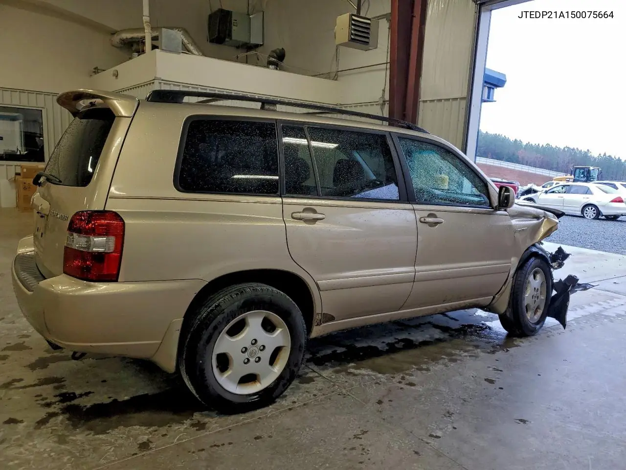JTEDP21A150075664 2005 Toyota Highlander Limited