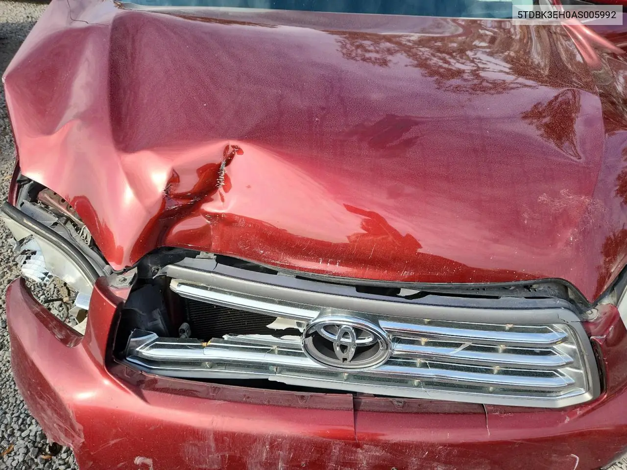 5TDBK3EH0AS005992 2010 Toyota Highlander
