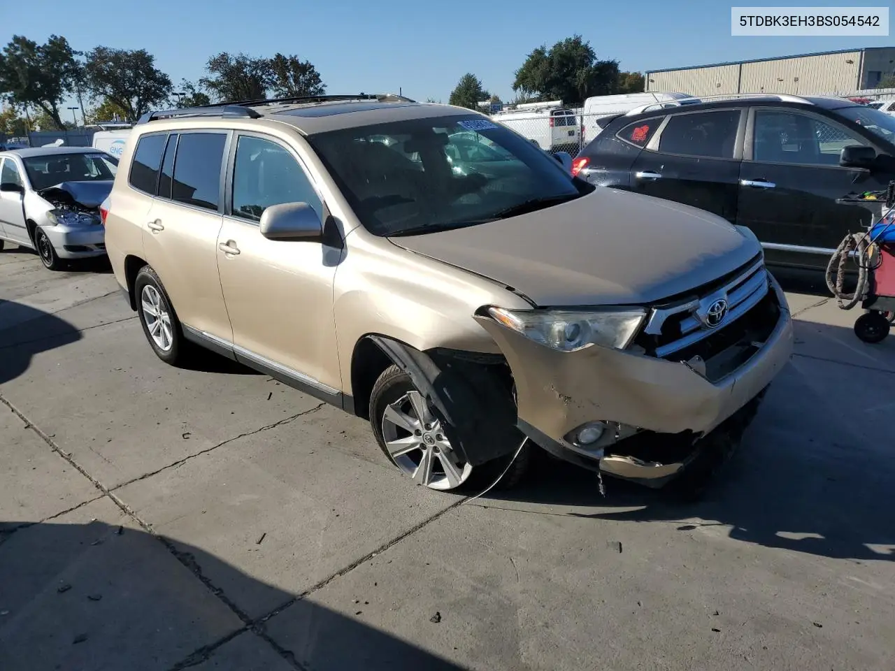 5TDBK3EH3BS054542 2011 Toyota Highlander Base
