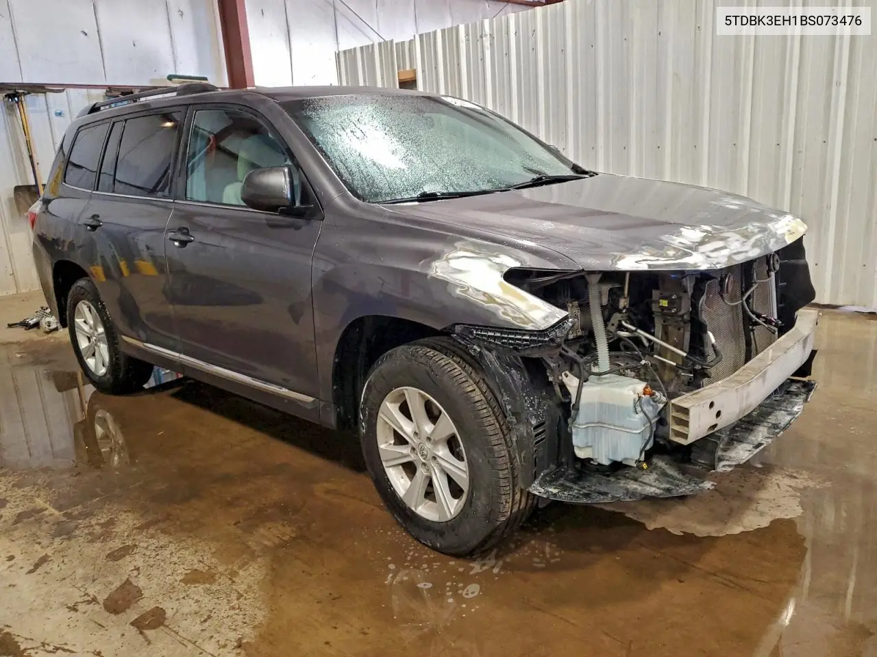 5TDBK3EH1BS073476 2011 Toyota Highlander Base