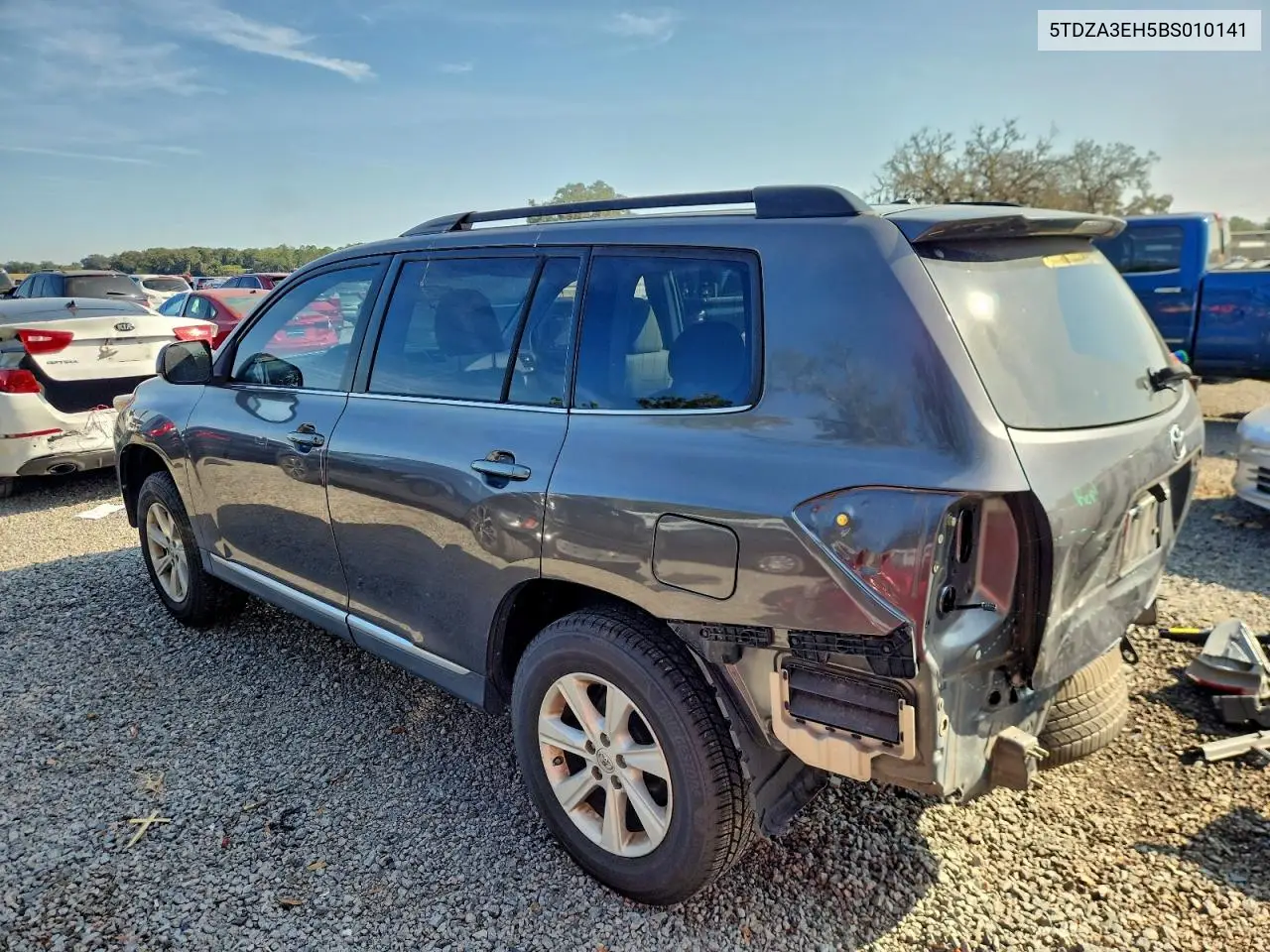 5TDZA3EH5BS010141 2011 Toyota Highlander Base