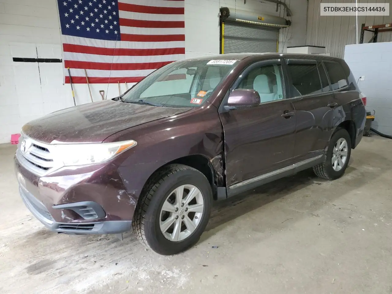 5TDBK3EH3CS144436 2012 Toyota Highlander Base
