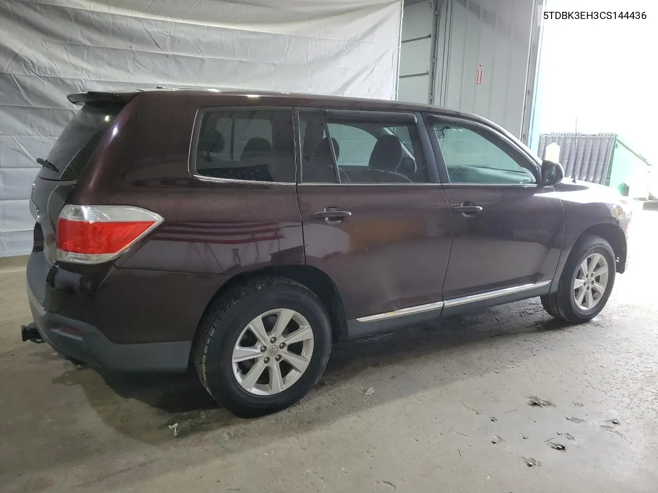 5TDBK3EH3CS144436 2012 Toyota Highlander Base