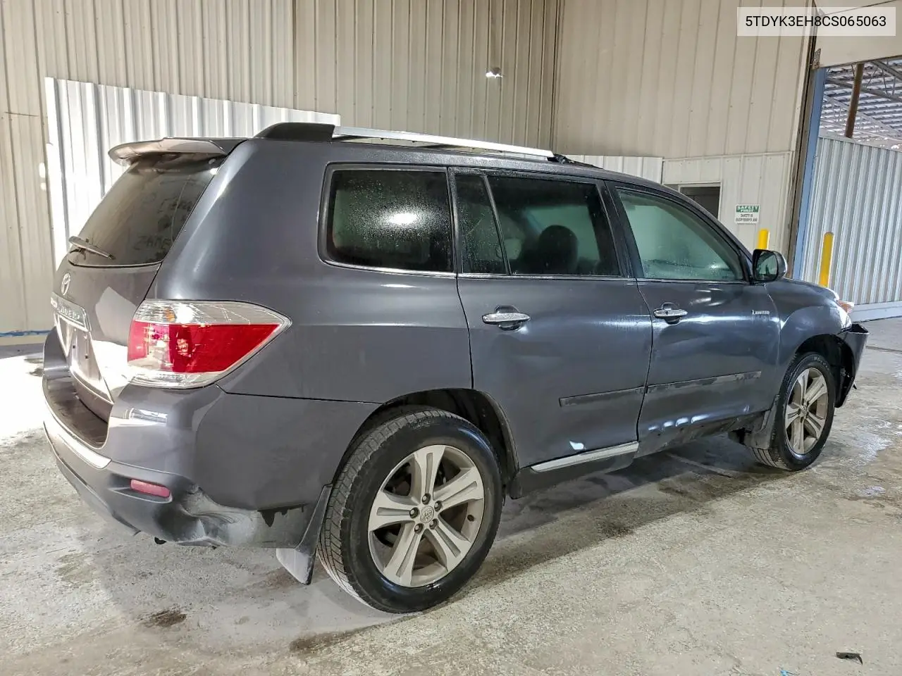 5TDYK3EH8CS065063 2012 Toyota Highlander Limited