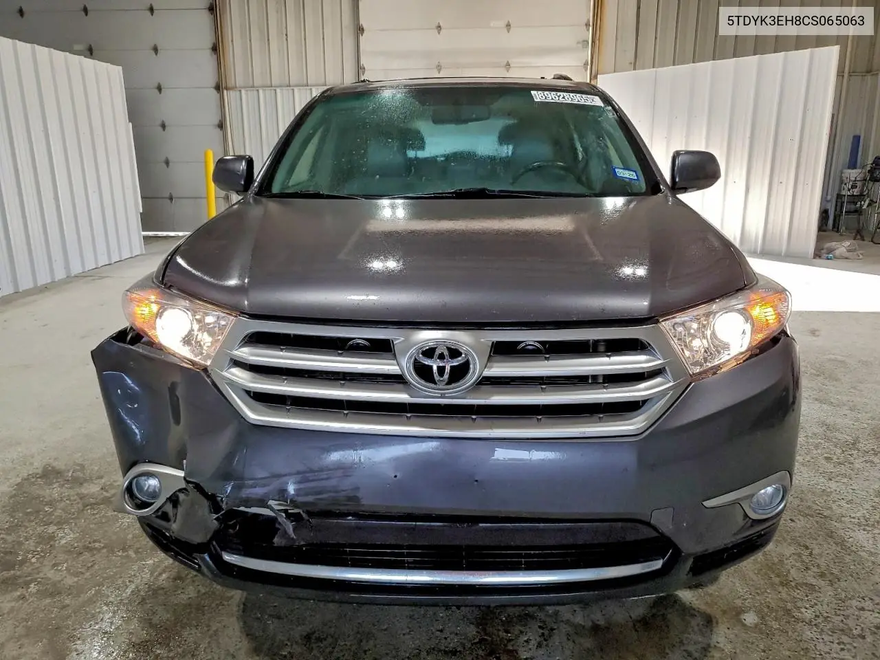 5TDYK3EH8CS065063 2012 Toyota Highlander Limited