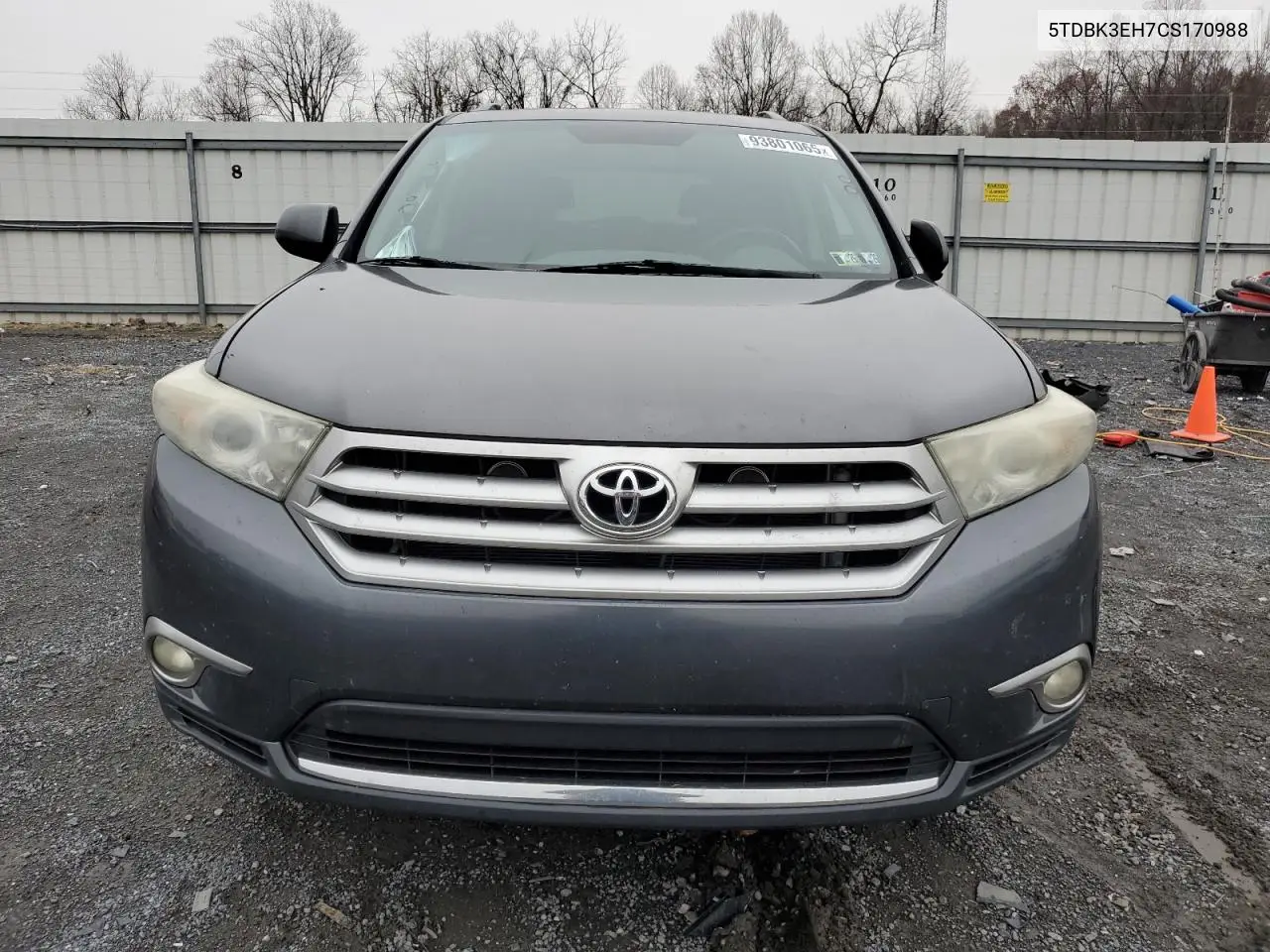 5TDBK3EH7CS170988 2012 Toyota Highlander Base