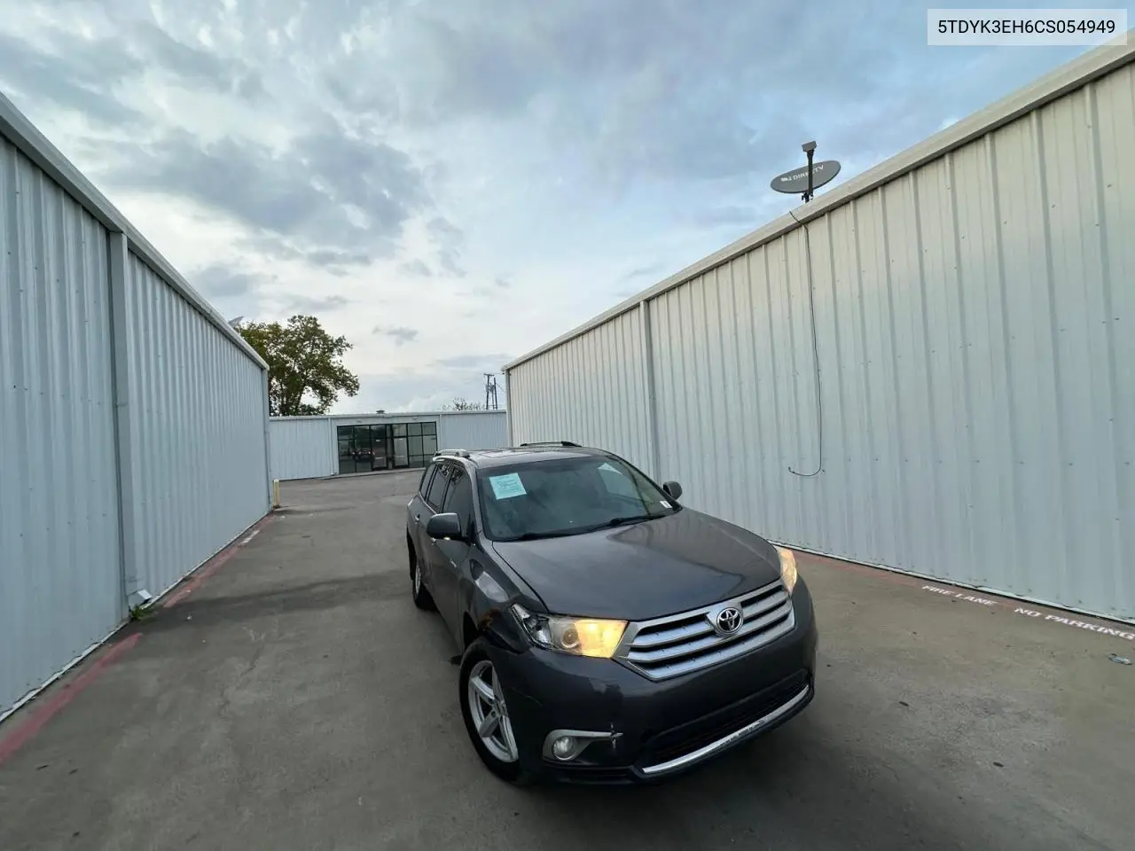 5TDYK3EH6CS054949 2012 Toyota Highlander Limited