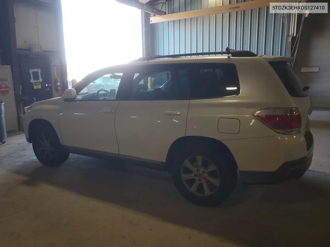 5TDZK3EHXDS127410 2013 Toyota Highlander Base