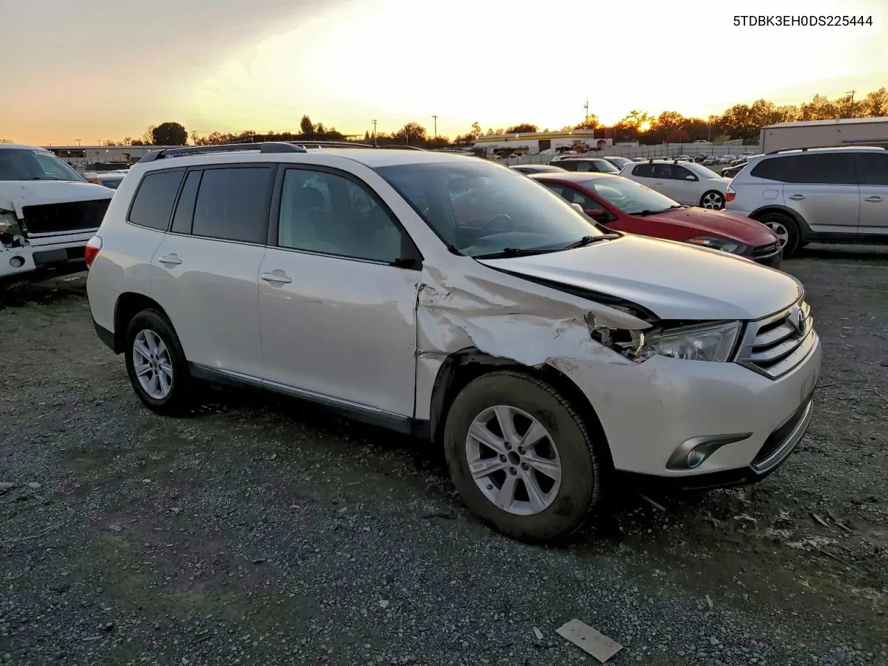 5TDBK3EH0DS225444 2013 Toyota Highlander Base