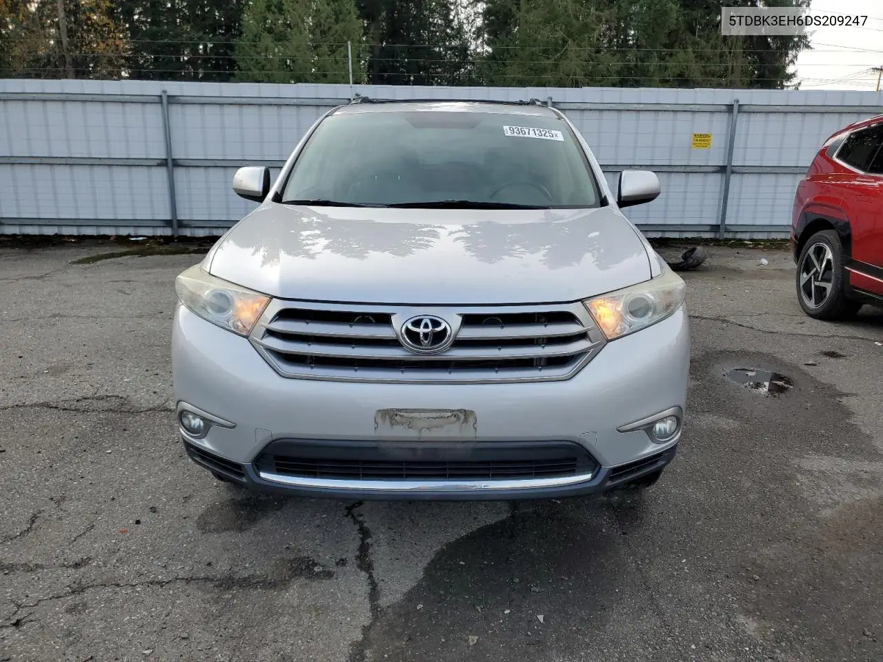5TDBK3EH6DS209247 2013 Toyota Highlander Base