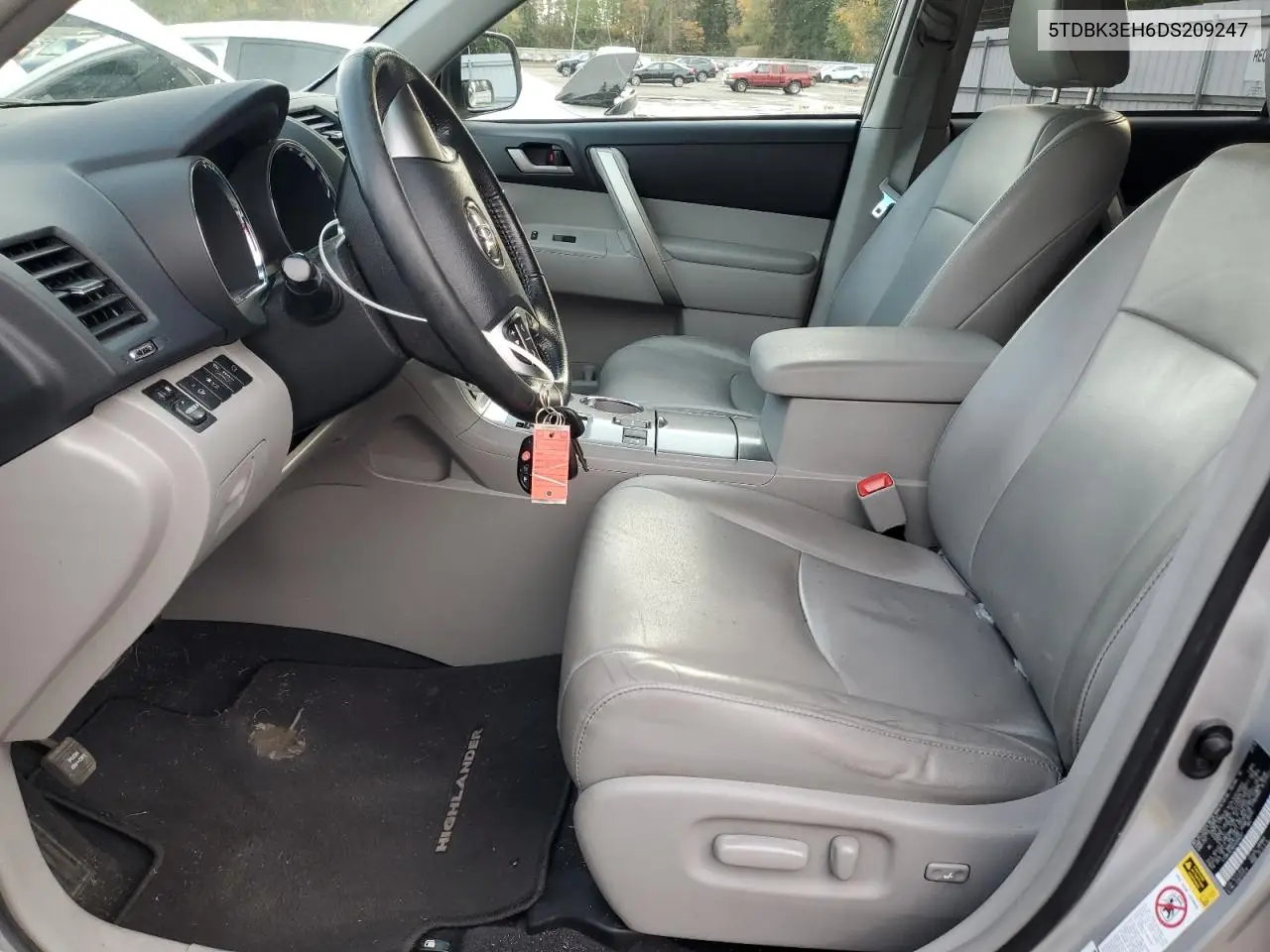 5TDBK3EH6DS209247 2013 Toyota Highlander Base