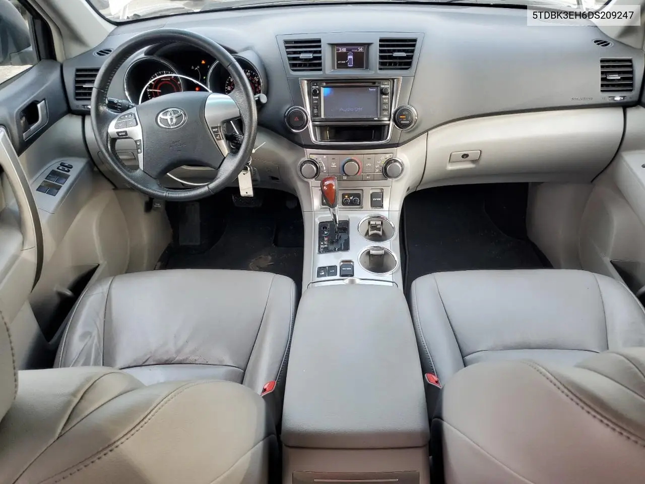 5TDBK3EH6DS209247 2013 Toyota Highlander Base